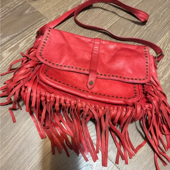 Joelle Hawkens Red Fringe Leather Shoulder Bag - Picture 1 of 8